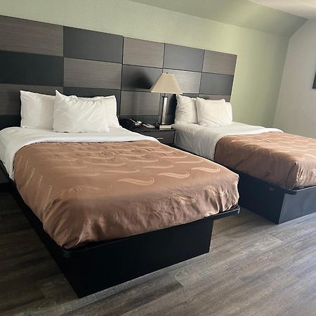 Quality Inn & Suites Цинциннати Экстерьер фото