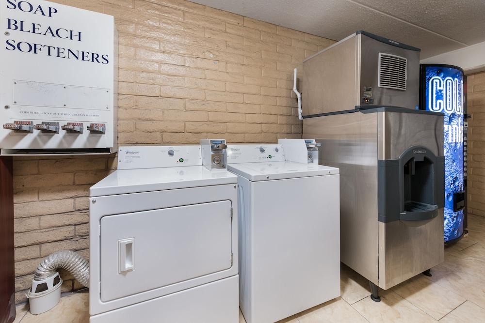 Quality Inn & Suites Цинциннати Экстерьер фото