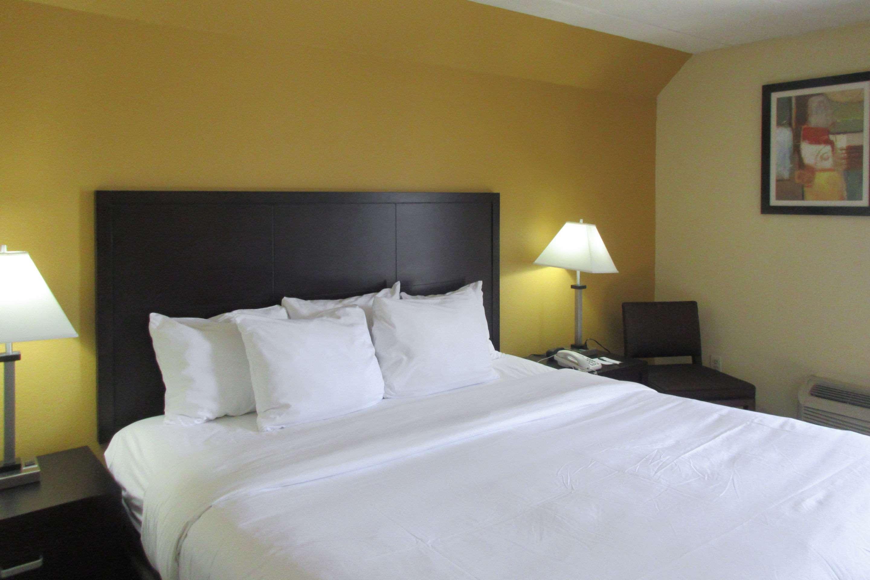 Quality Inn & Suites Цинциннати Экстерьер фото