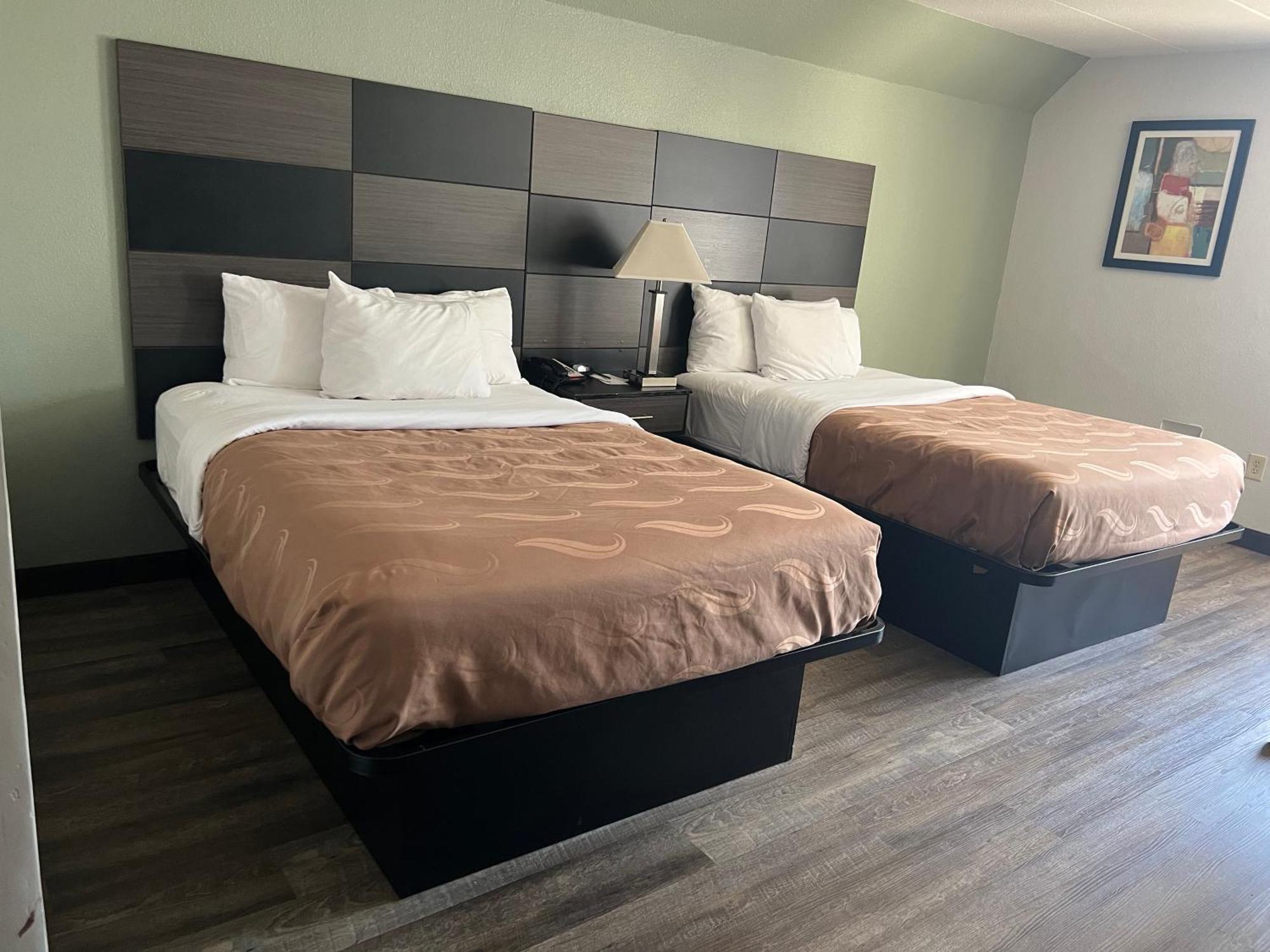 Quality Inn & Suites Цинциннати Экстерьер фото